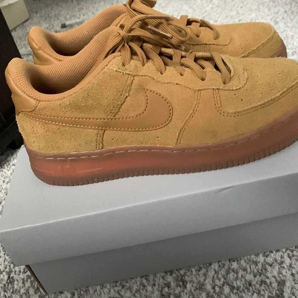 Air force 1s light brown